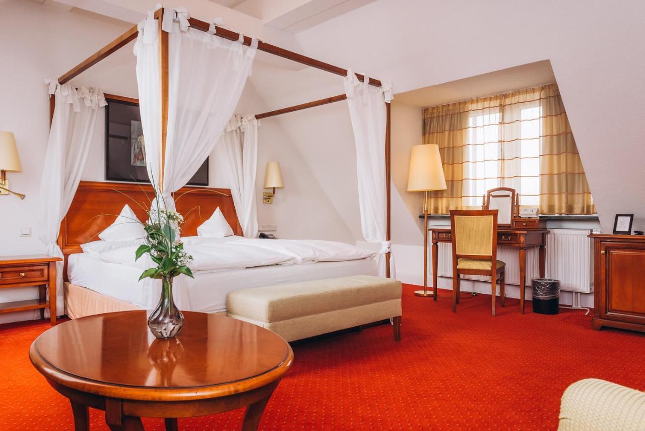 Hotel Moosburger Hof Pfaffenhofen an der Ilm Bagian luar foto