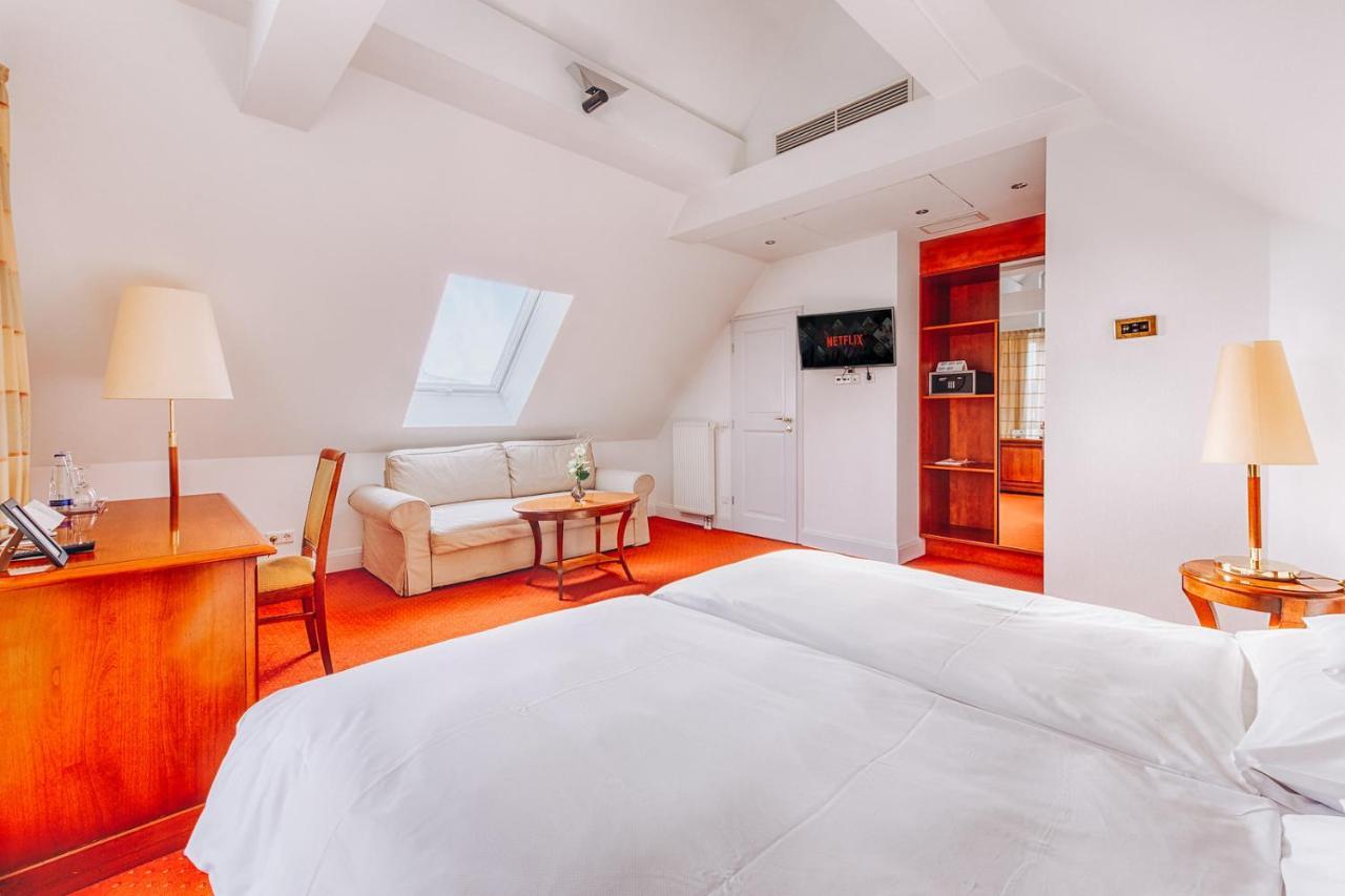 Hotel Moosburger Hof Pfaffenhofen an der Ilm Bagian luar foto