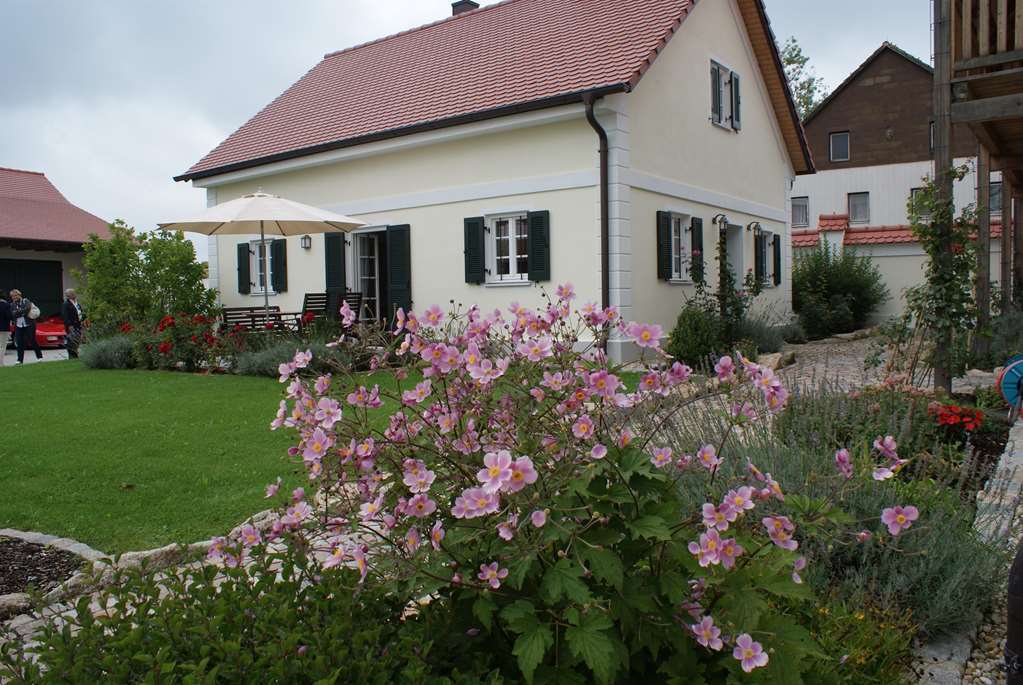 Hotel Moosburger Hof Pfaffenhofen an der Ilm Bagian luar foto